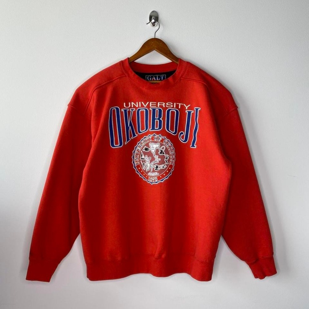 Vintage OKOBOJI‎ University sweater